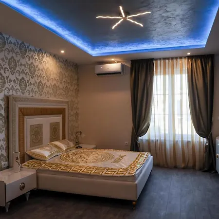 Apartment President V *