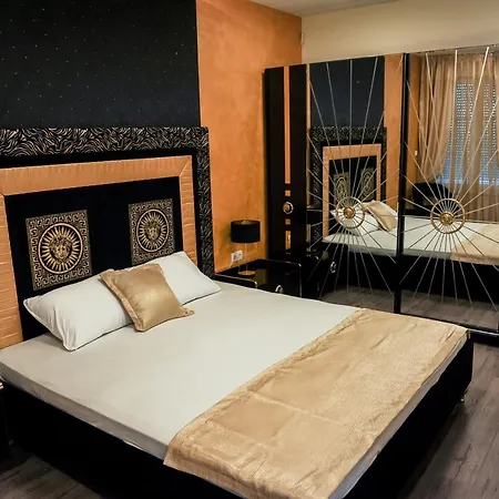 President V Apartment *